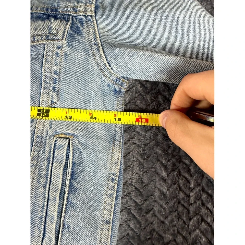 Old Navy Trucker Jacket Girls M(8) Blue‎ Denim Cropped Classic Button Front